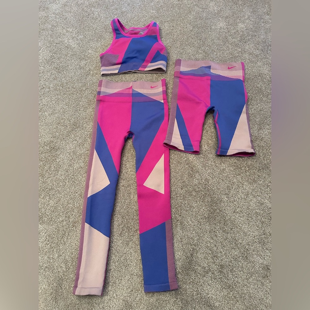 Women Nike Pink and Blue Leggings Set